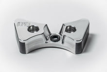 Cargar imagen en el visor de la galería, LME GM Gen 5 LT Billet Timing Chain Dampener Guide