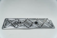 Cargar imagen en el visor de la galería, LME GM LS Billet Racing Valley Cover for Aftermarket Blocks