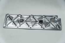 Cargar imagen en el visor de la galería, LME GM LS Billet Racing Valley Cover for Aftermarket Blocks